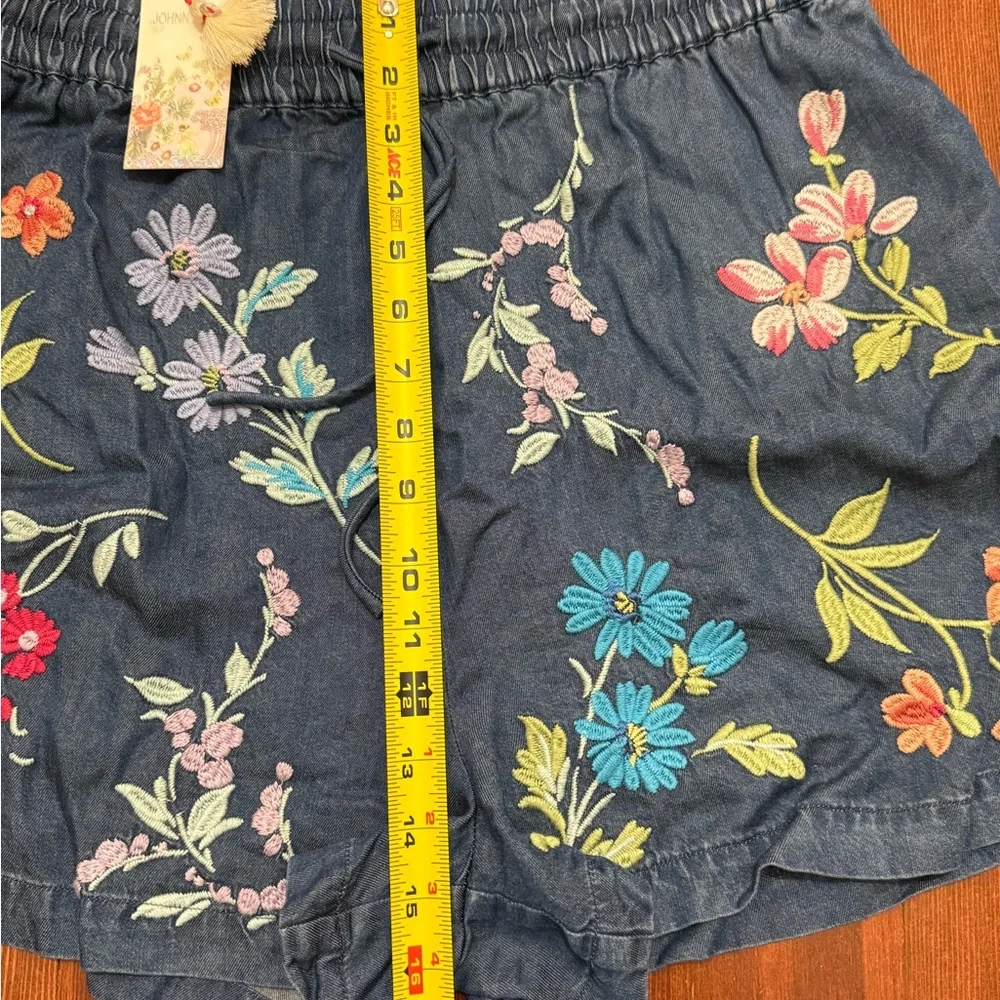 JHONNY WAS Evangeline drawstring shorts size Medium - Picture 5 of 9